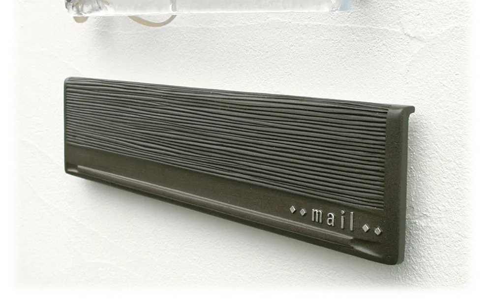 見た目と機能性を兼ね備えたデザイン蓋